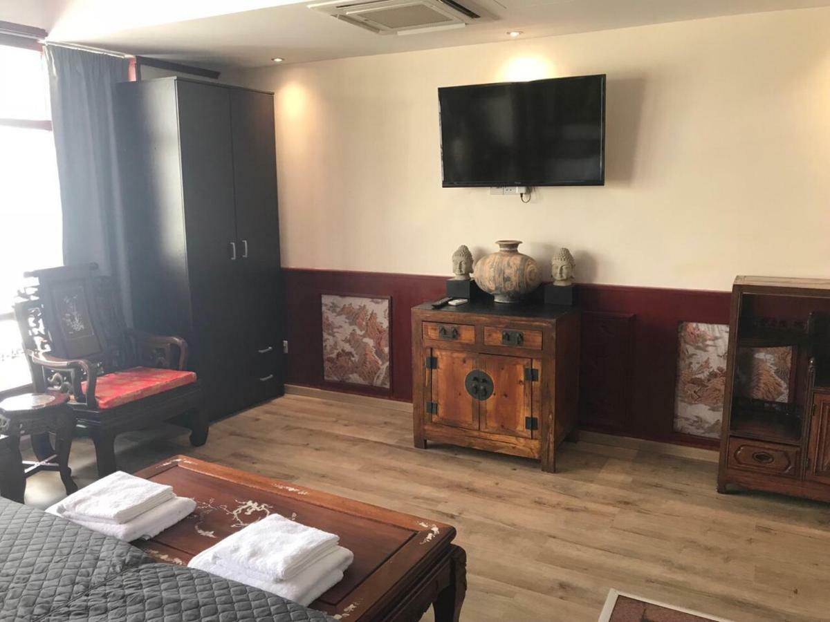 Buddha Suites Paphos Eksteriør billede