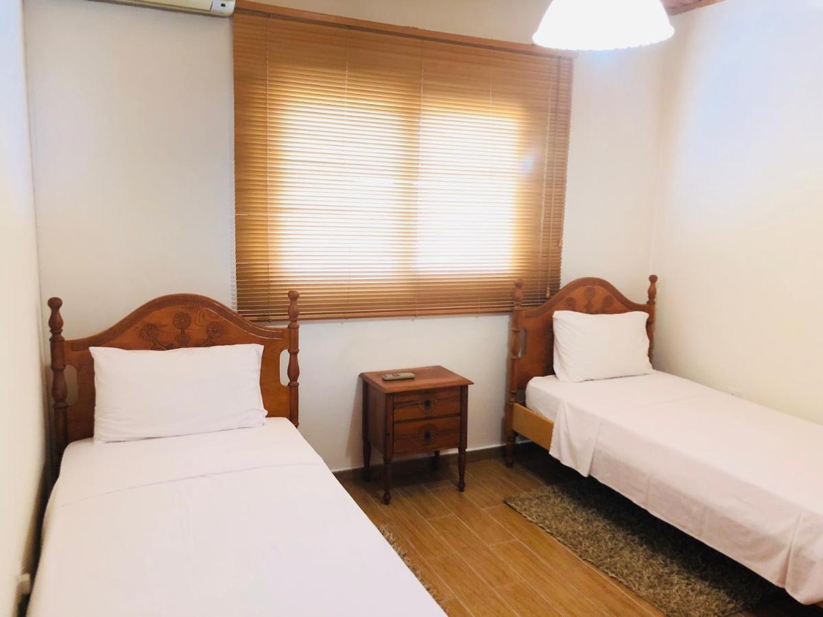 Buddha Suites Paphos Eksteriør billede